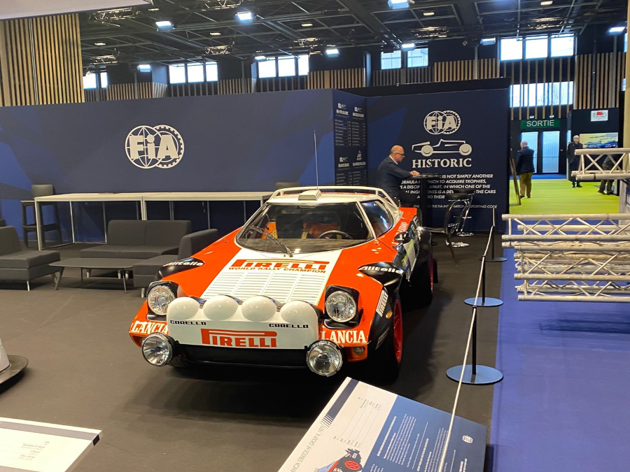 Le stand professionnel de la FIA réalisé par Doublet