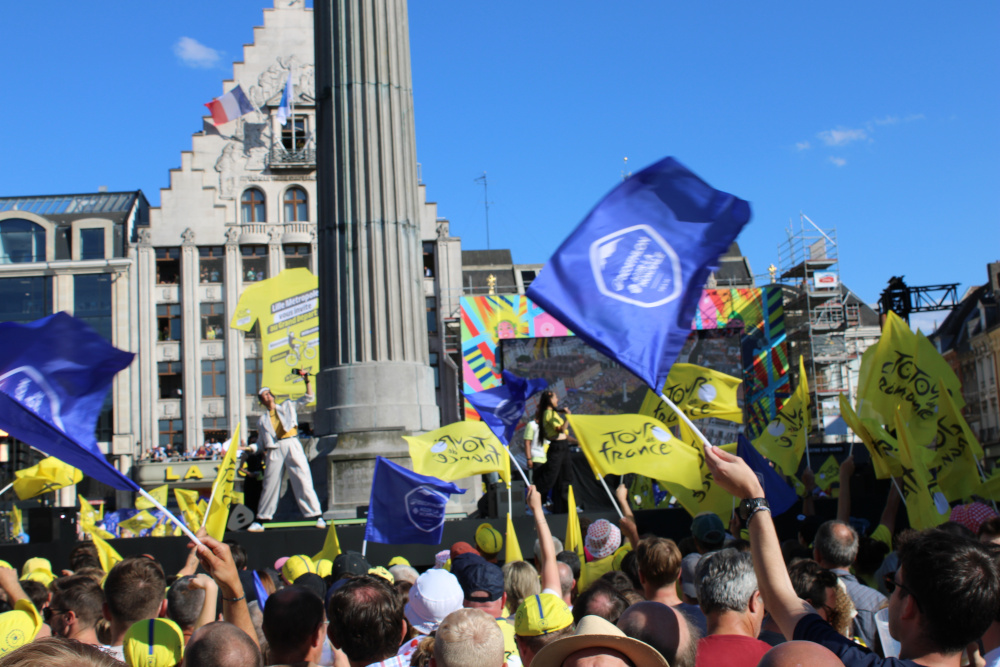 Les drapeaux personnalisés, méthode imparable pour la visibilité des entreprises