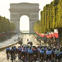 Tour de France : Reportage photos au plus proche de nos équipes !