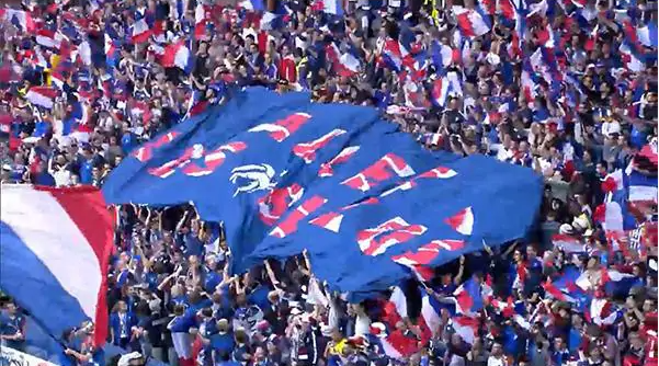 TIFO ALLEZ LES BLEUS