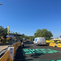 Tour de France 2026 : dans les coulisses de l'installation avec Doublet, Partenaire Technique Officiel