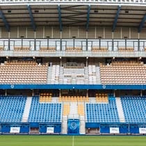 Affichage publicitaire de stade : Doublet développe les panneaux réversibles !