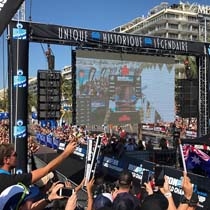 Doublet aux Championnats du Monde IRONMAN 70.3 : finish line sous le soleil de Nice !